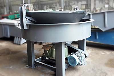 带刮料刀圆盘给料机