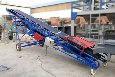 可升降移动皮带输送机